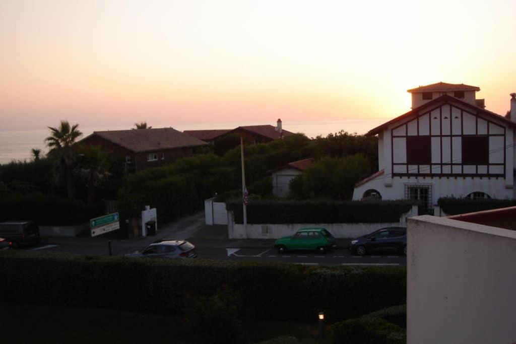 Vue Sur Mer Et Plage De Marbella Biarritz Exteriér fotografie