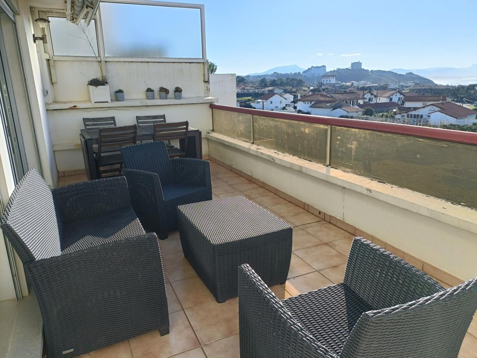 Vue Sur Mer Et Plage De Marbella Biarritz Exteriér fotografie